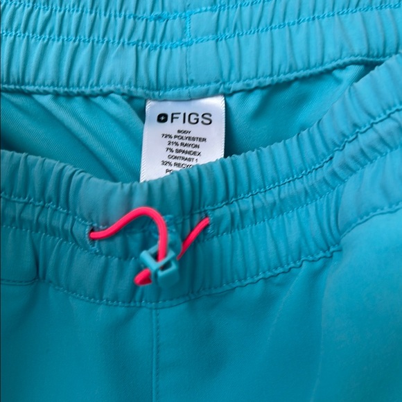 Figs Scrub Set - Picture 6 of 10